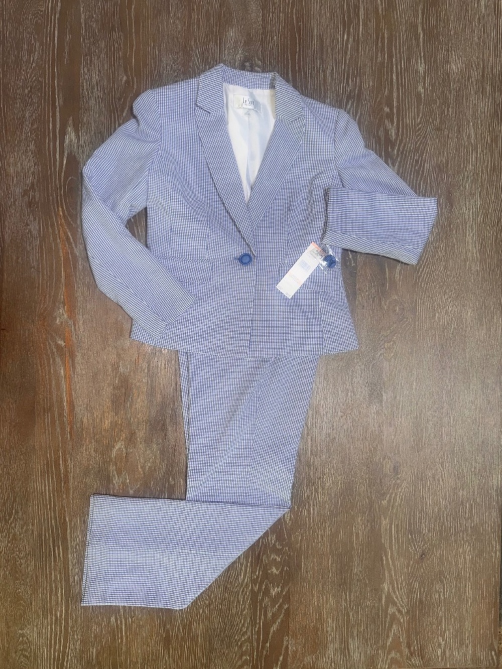 NWTLe Suit 2-Piece chambray BLUE WHITE  Gingham Pant Suit Single Button 2 Petite